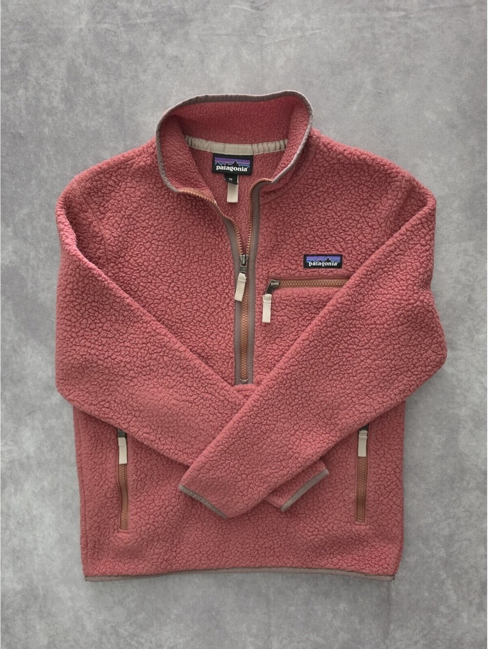 SKU0323 Patagonia Women’s XS Retro Pile Fleece Pullover Pink Sherpa Jacket